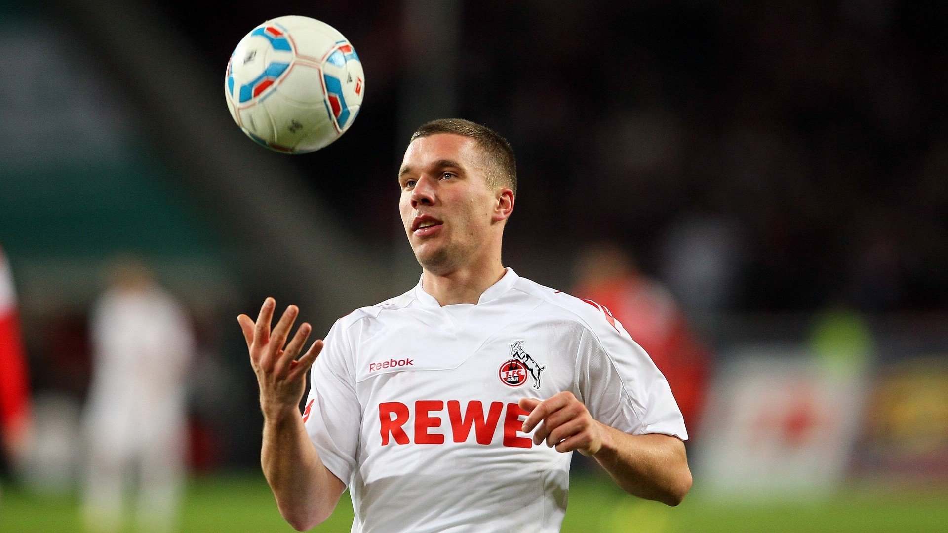 法甲联赛追逐积分，排名变换频繁，法甲积分榜最新积分榜排名