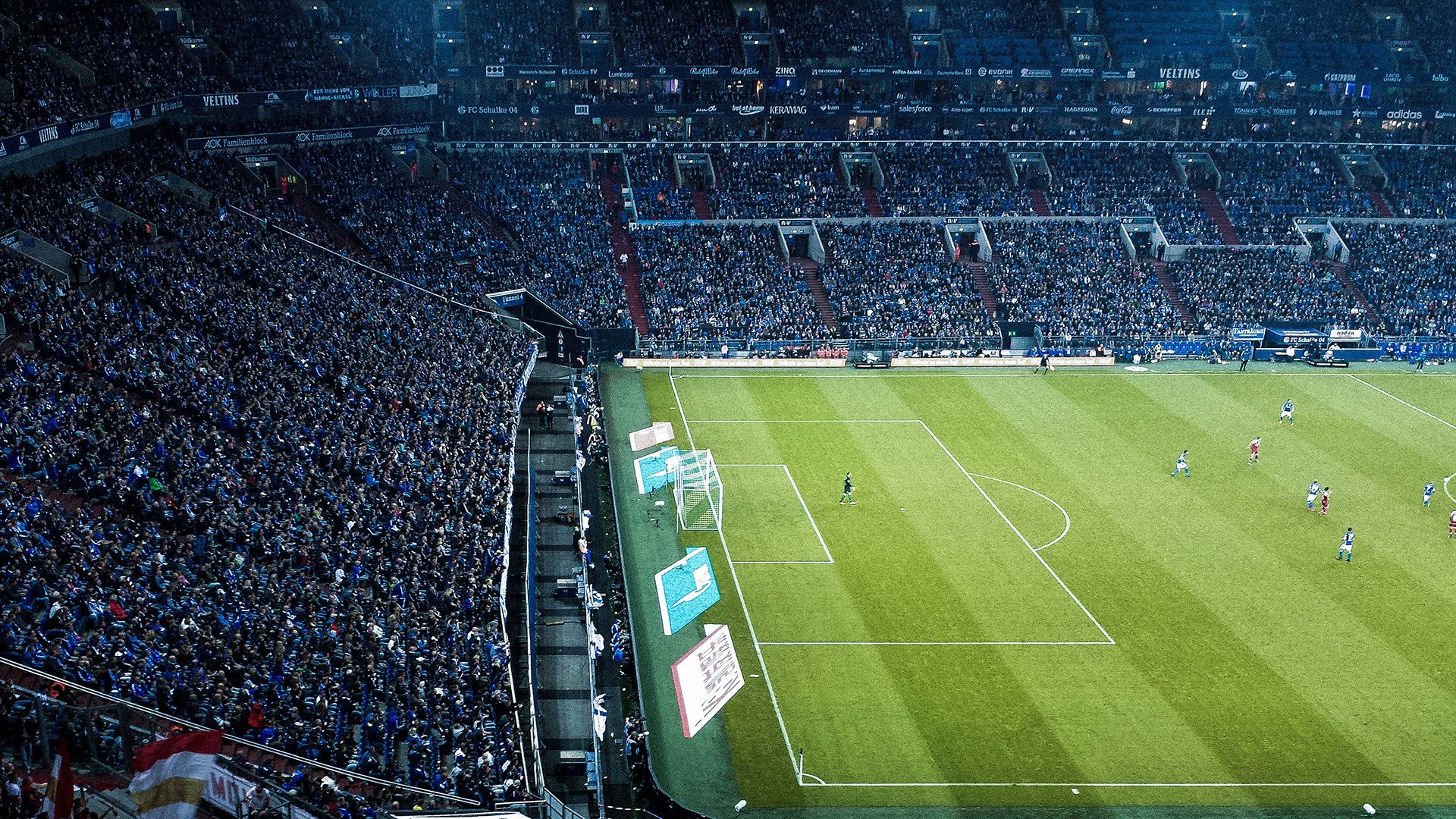 足球主题公园落户重庆打造球迷新地标，重庆足球体育场